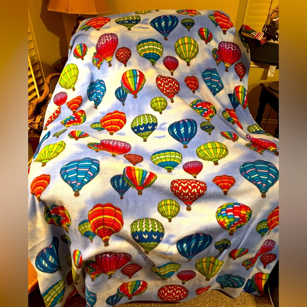 Beautiful Fleece Hot Air Balloon Throw or for a Twin Bed